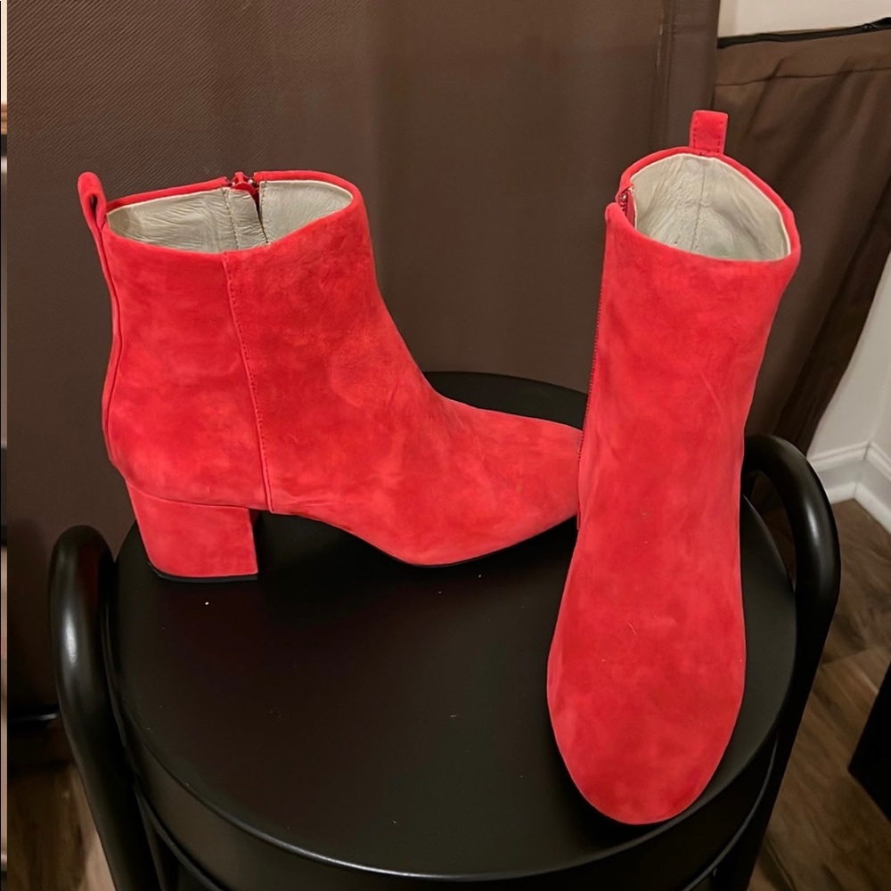 Gianni Bini booties